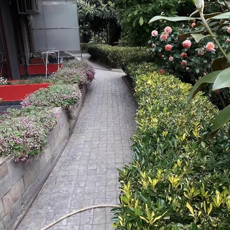 Diabis Apart 1 Apartment Rawda